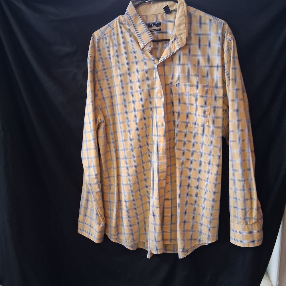 Izod Men's Casual Yellow and Blue Plaid Shirt